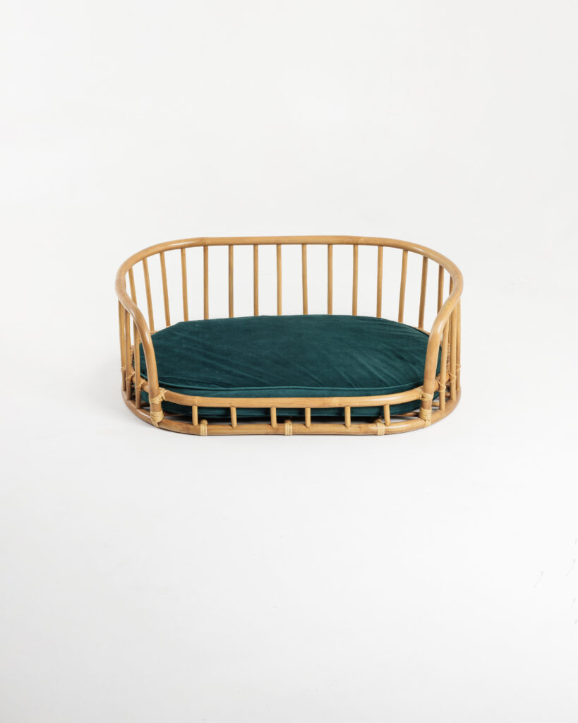 Origo rattan pet bed full product view